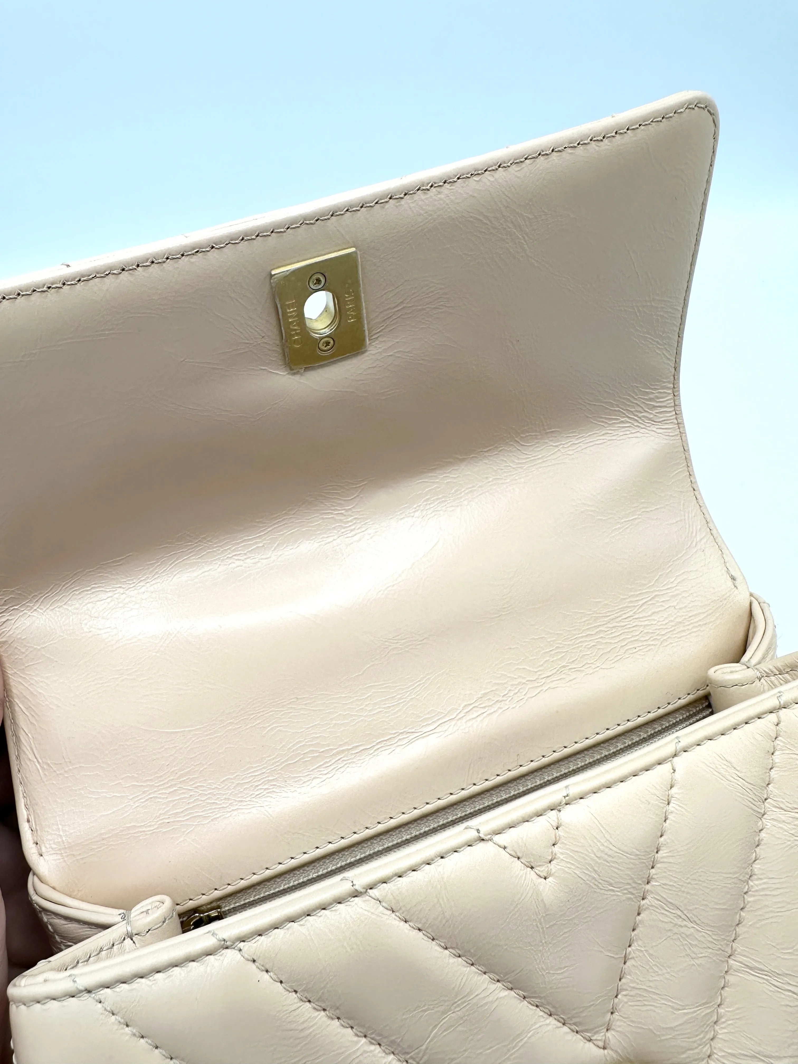 Beige Distressed Chevron Black Lizard Coco Top Handle