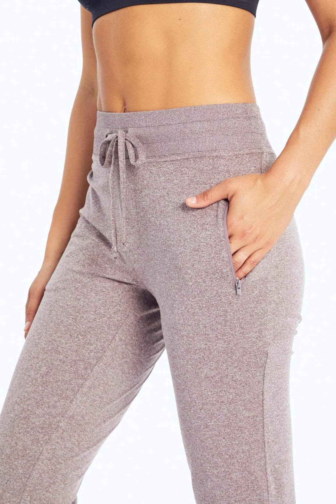 Cleo Active Jogger (H. Black Plum)