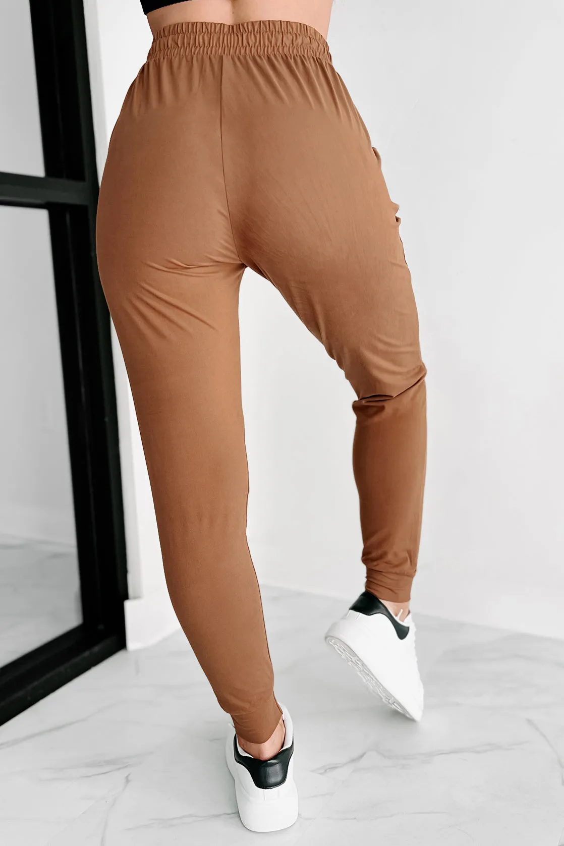 Keeping Cozy Buttery Soft Joggers (Cognac)