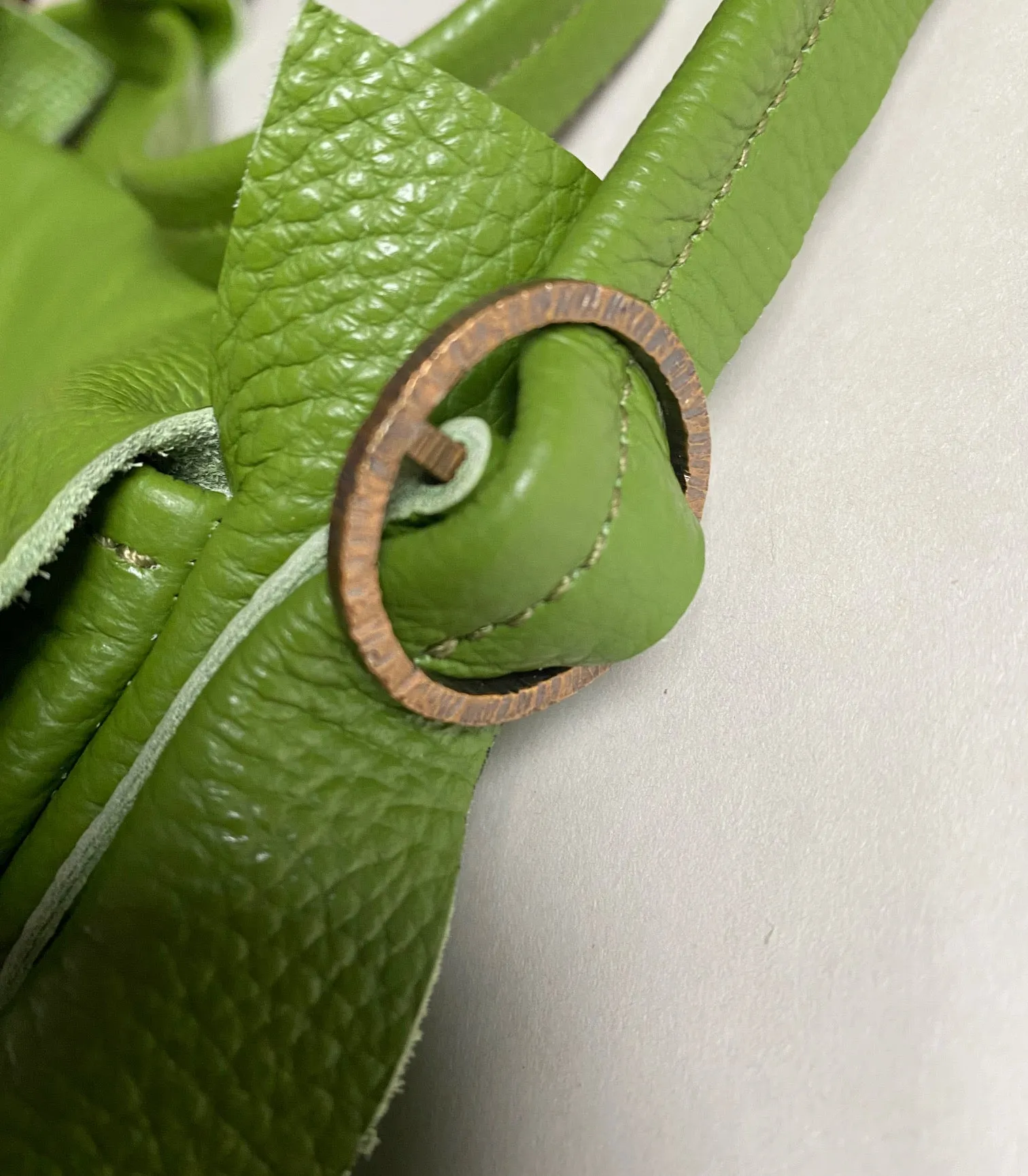 Knight Mills | Gaia Bag
