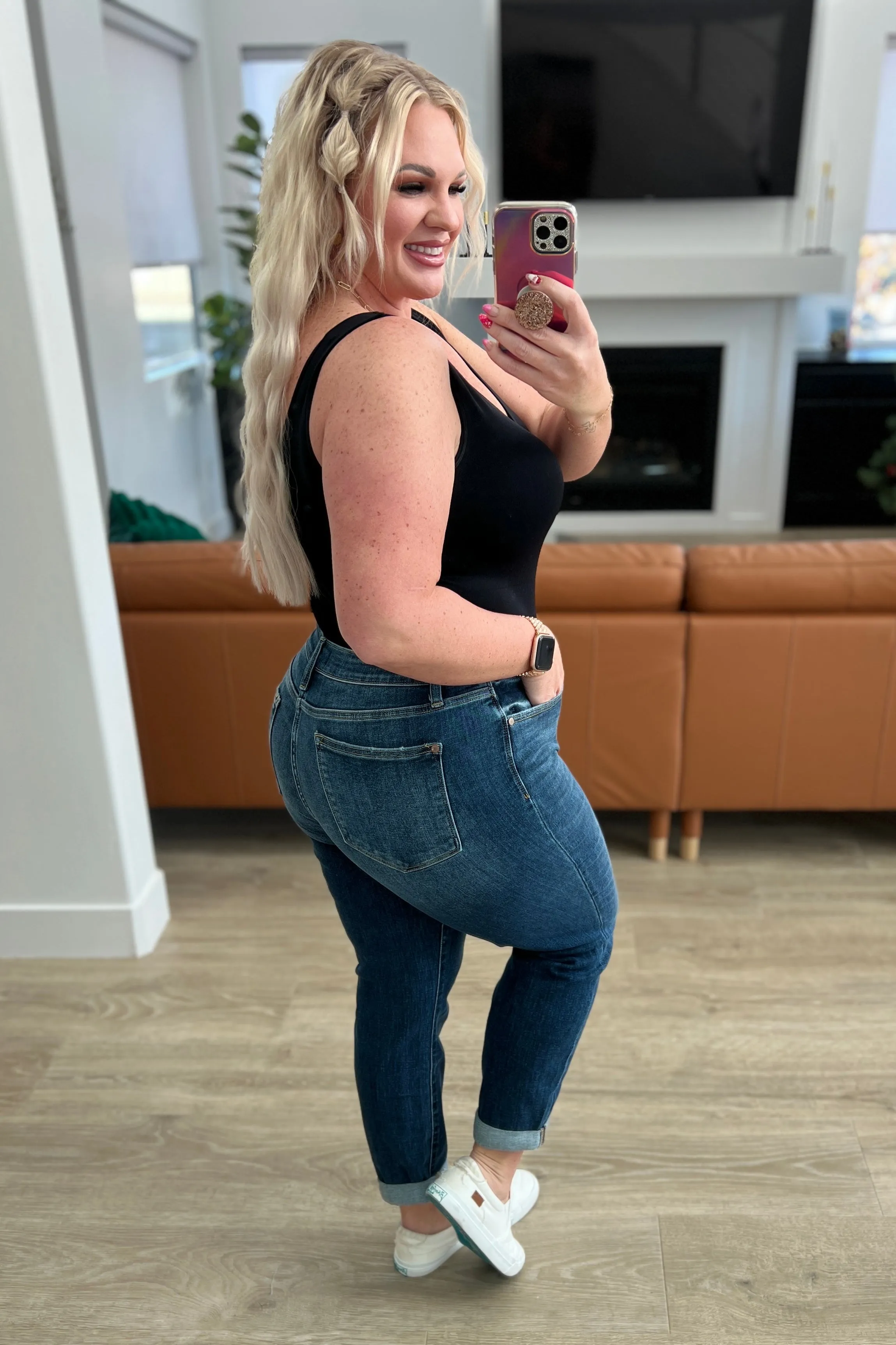 ONLINE EXCLUSIVE JUDY BLUE London Midrise Cuffed Boyfriend Jeans