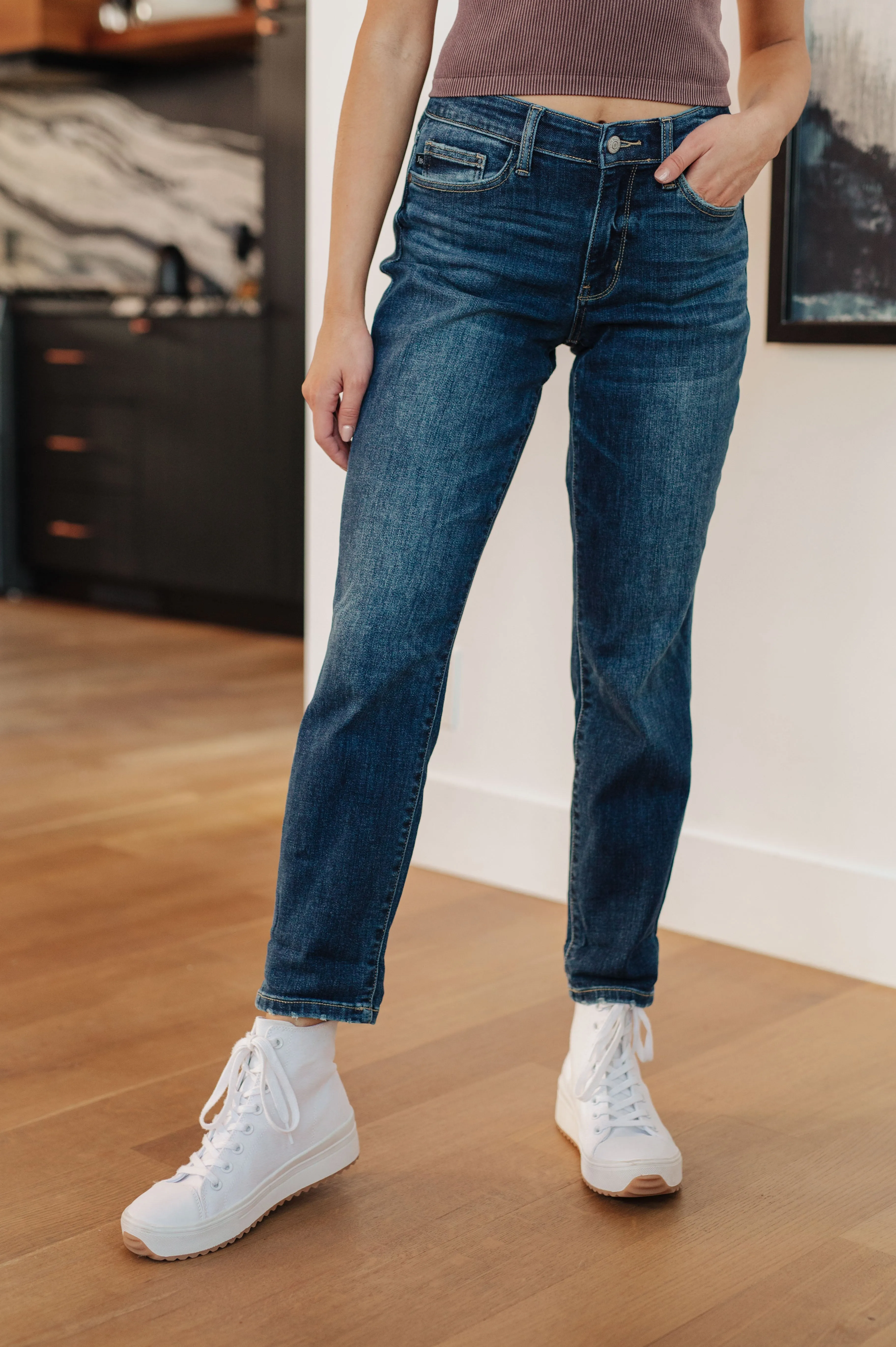 ONLINE EXCLUSIVE JUDY BLUE London Midrise Cuffed Boyfriend Jeans