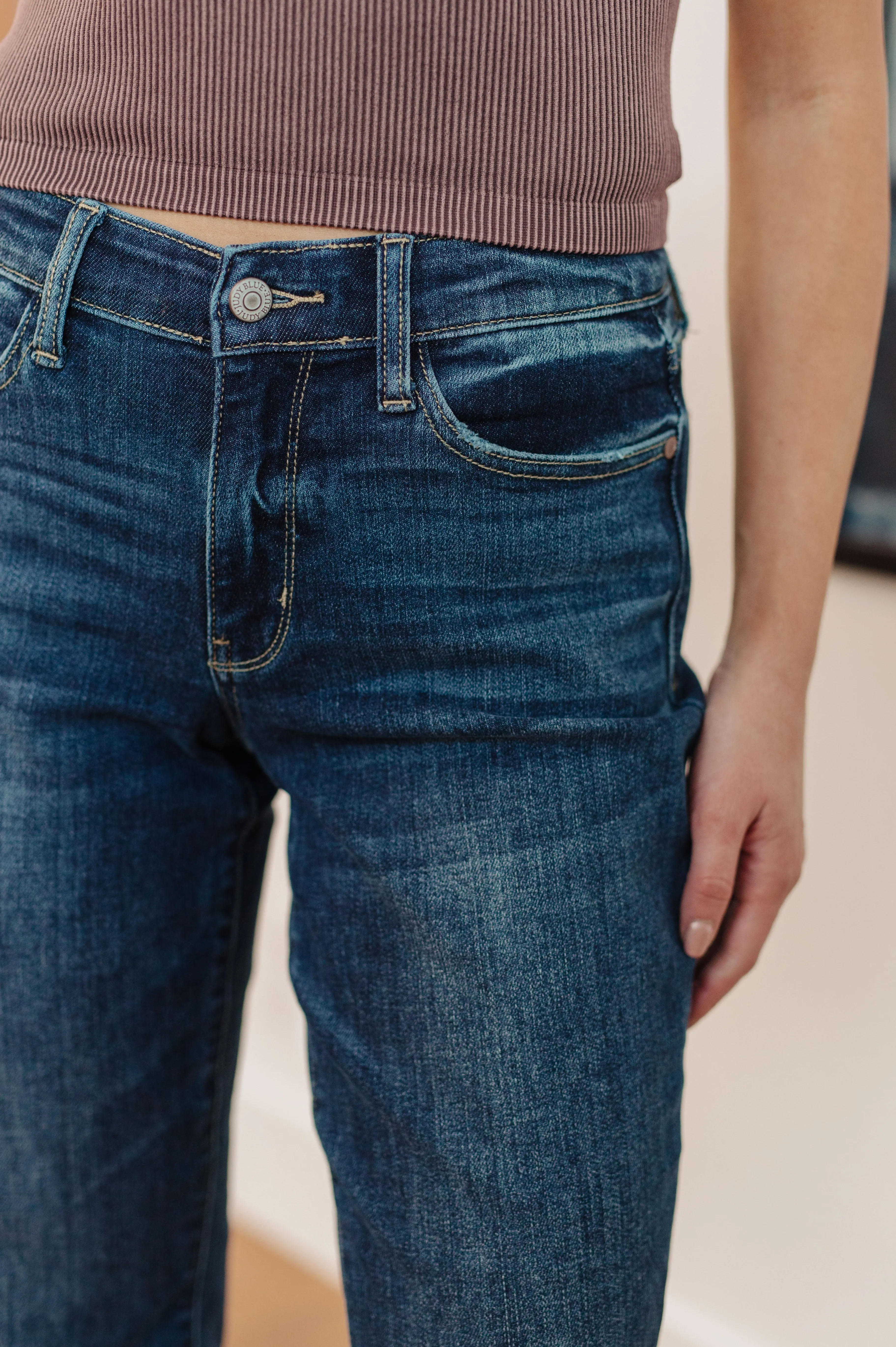 ONLINE EXCLUSIVE JUDY BLUE London Midrise Cuffed Boyfriend Jeans