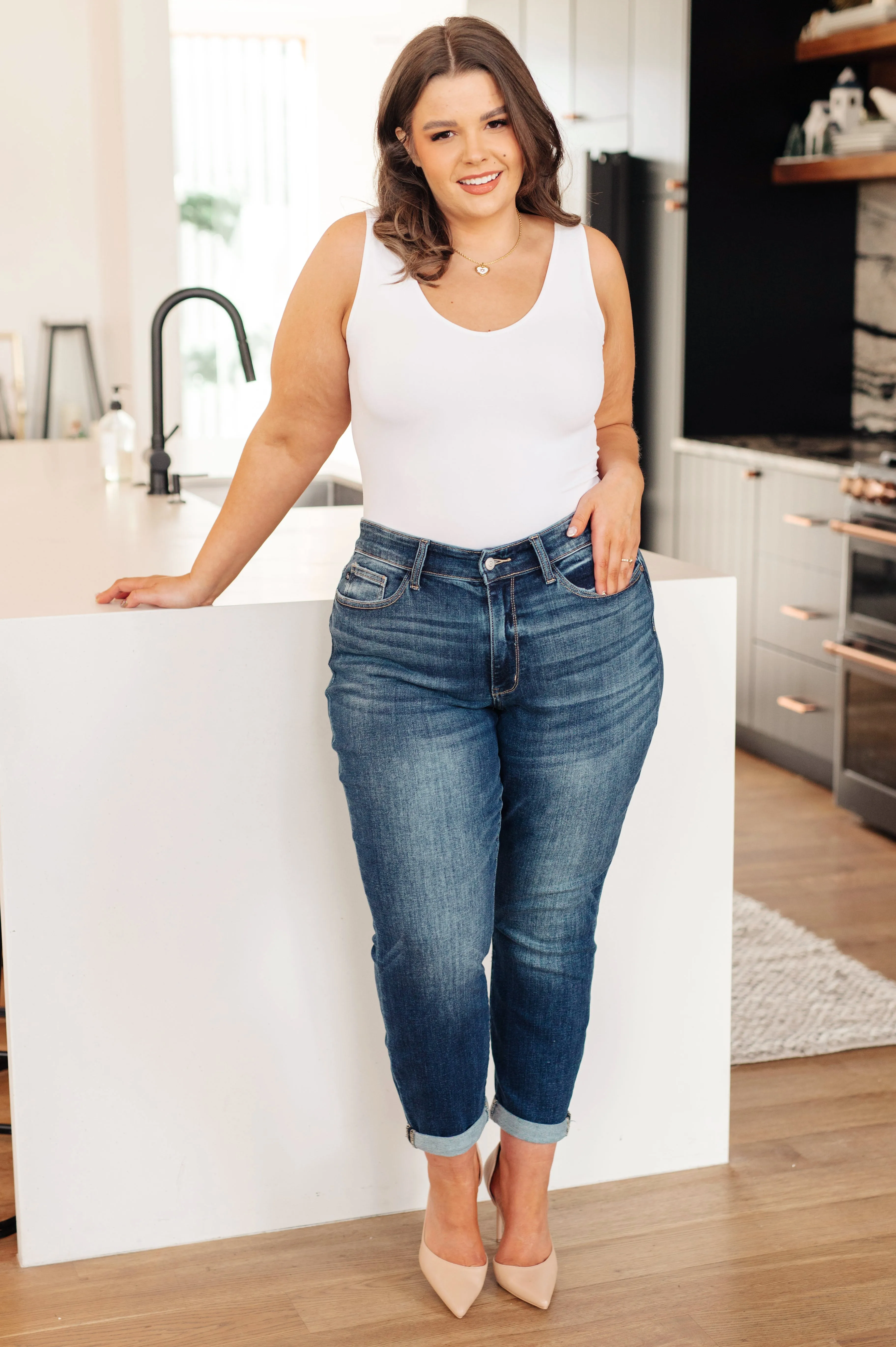 ONLINE EXCLUSIVE JUDY BLUE London Midrise Cuffed Boyfriend Jeans